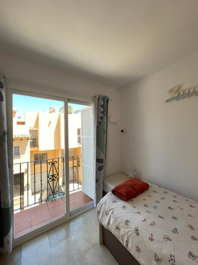 Apartment Halo - Amazing 4br Townhouse With Jacuzzi And Big Terrace *