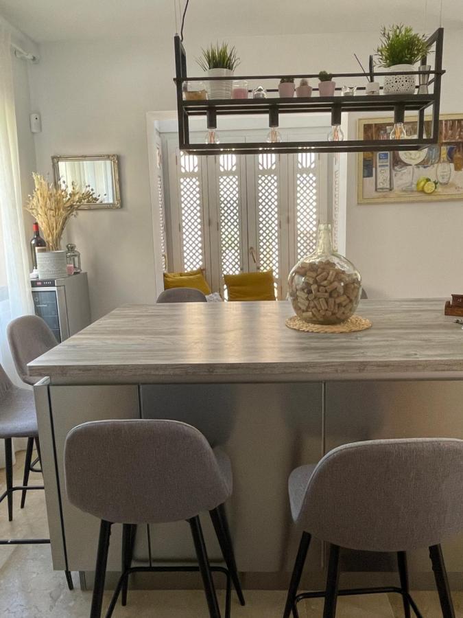 Halo - Amazing 4br Townhouse With Jacuzzi And Big Terrace Apartment