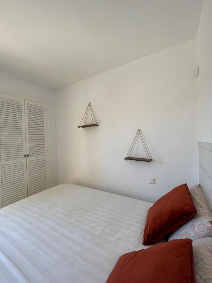 Halo - Amazing 4br Townhouse With Jacuzzi And Big Terrace Apartment *